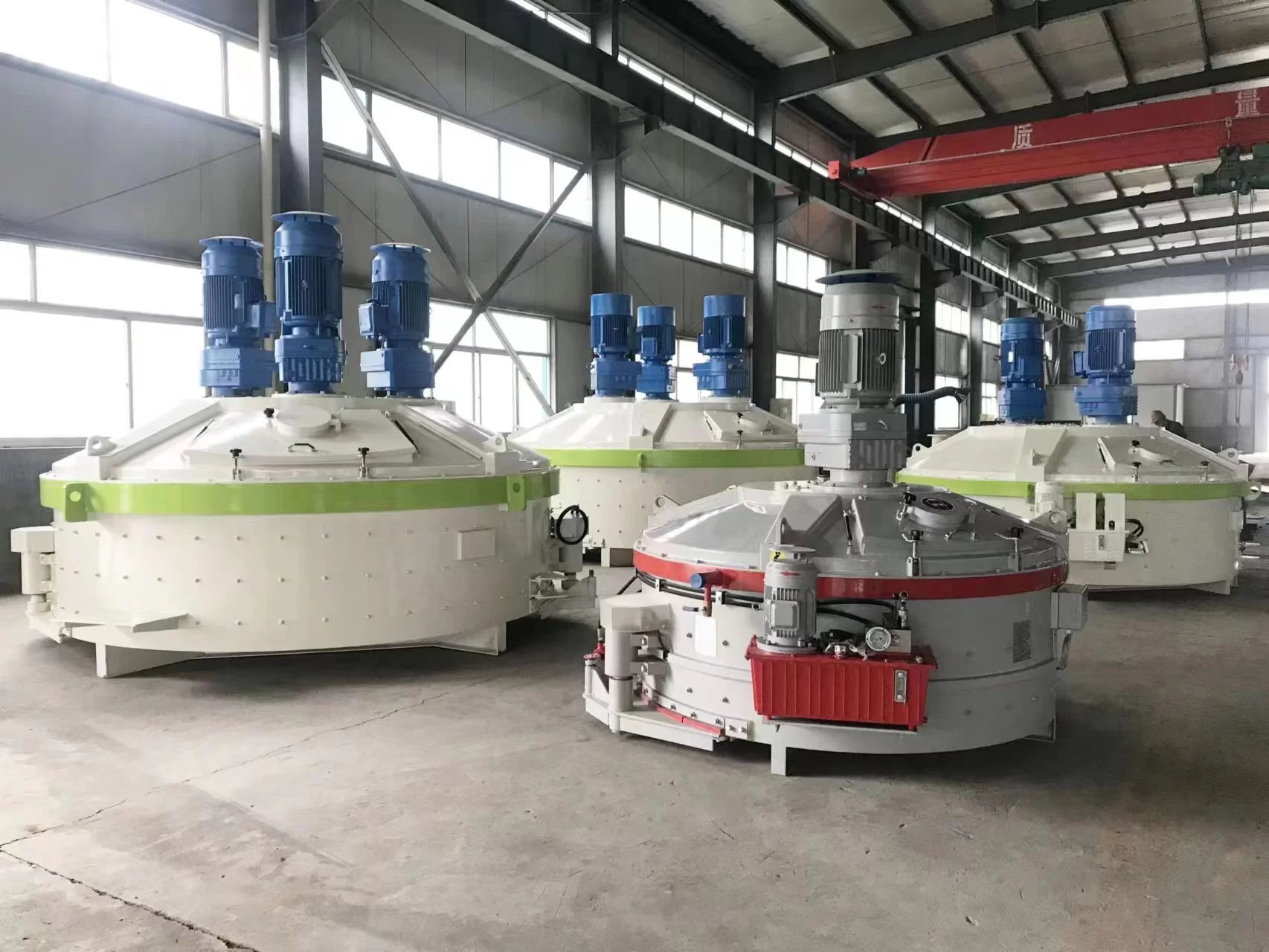 立轴行星式搅拌机