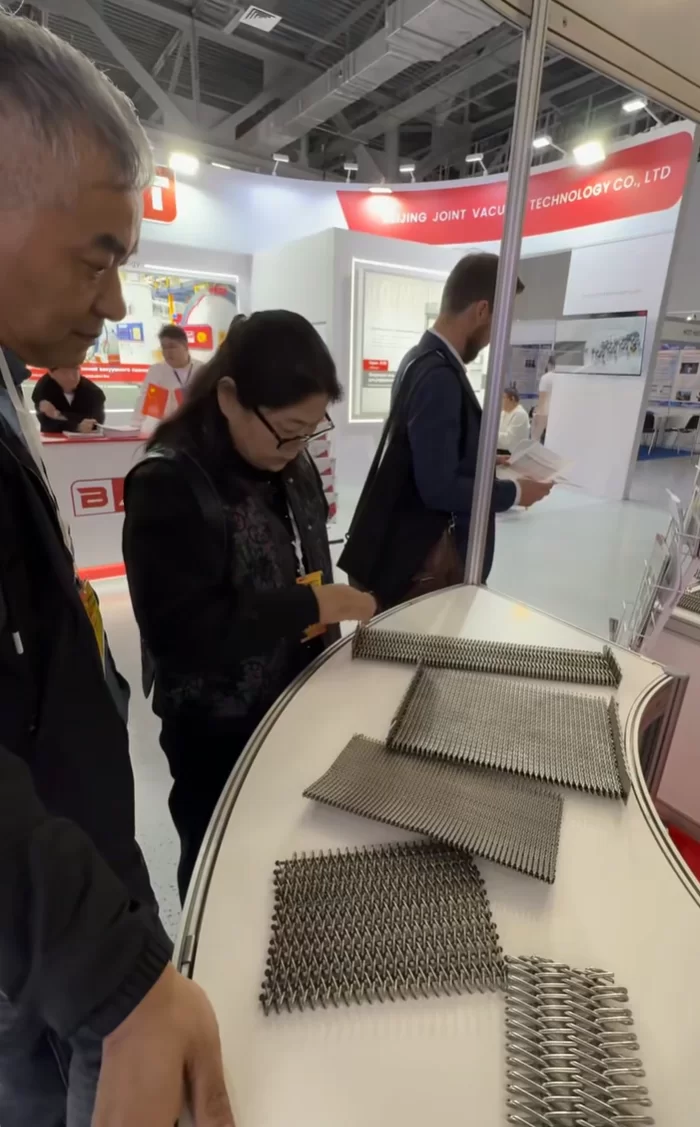 Balanced Spiral Woven Conveyor Belt