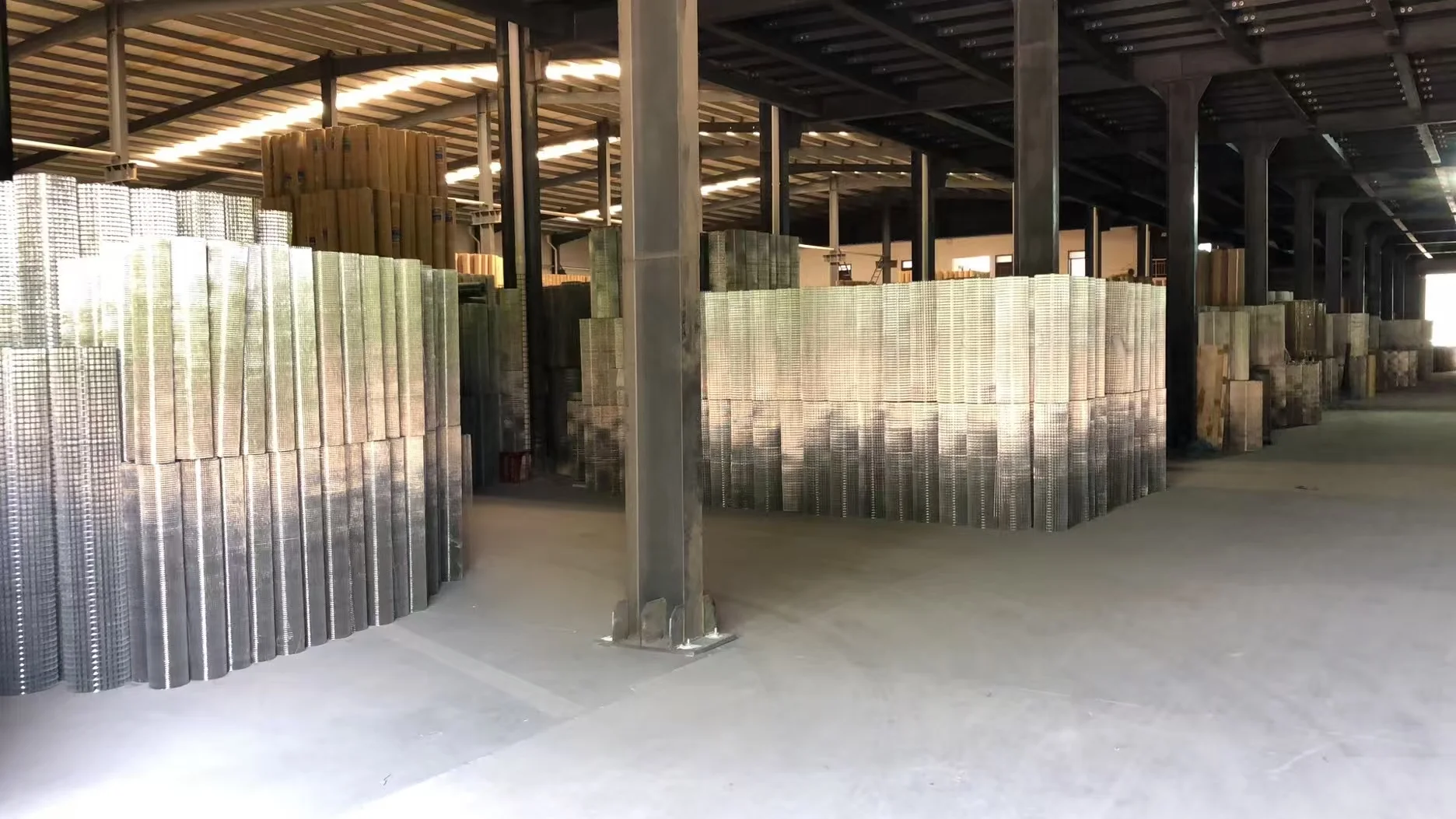 Hot Dipped Galvanized Welded Wire Mesh China Suppliers and Factory