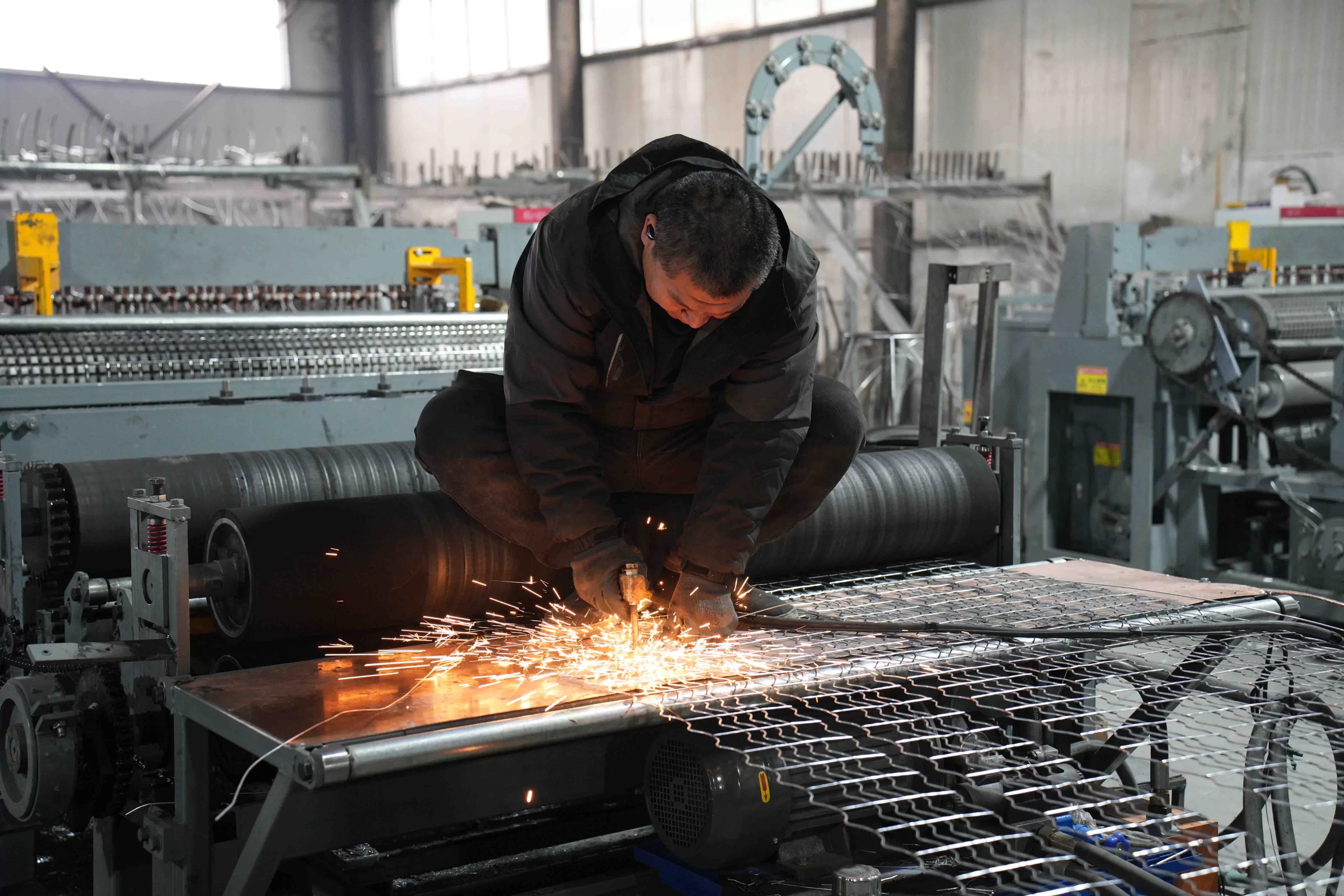galv mesh panels