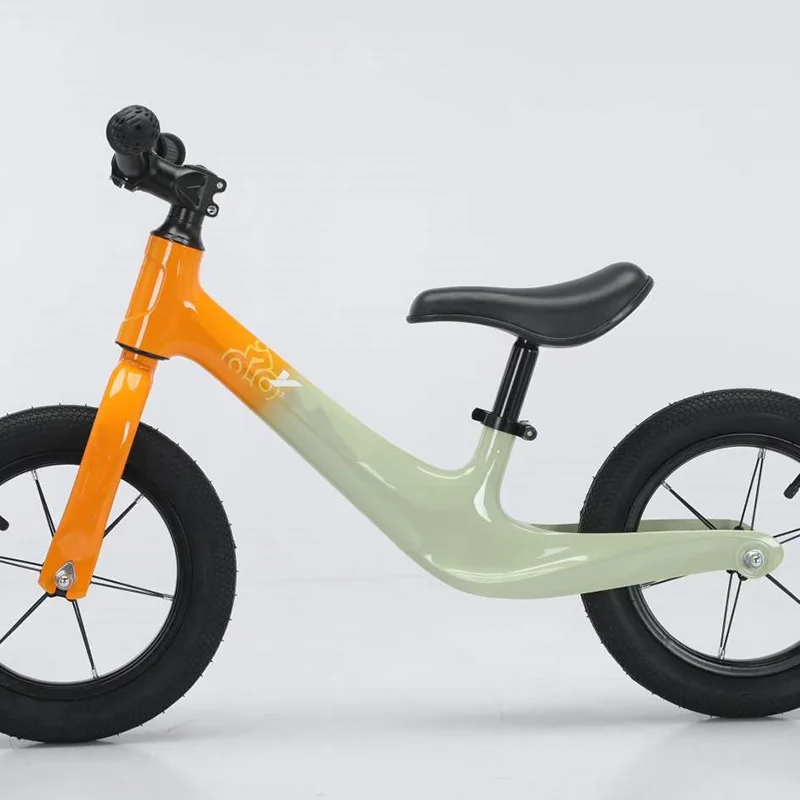 Magnesium alloy frame, dual color painted children’s balance car, high elasticity seat balance car