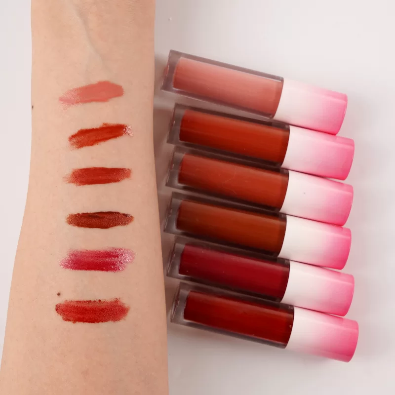 Long-Lasting Matte Lip Gloss – Transfer-Proof & Hydrating