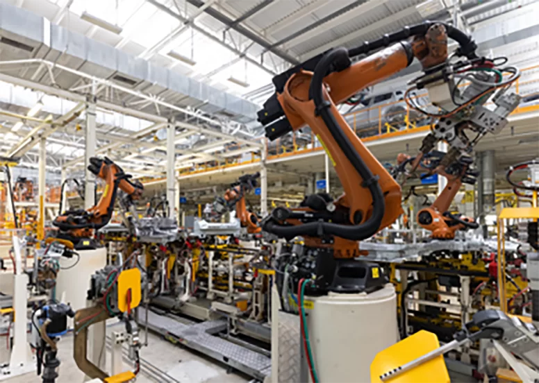 World’s First Adaptive Industrial Articulated Robot Unveiled2