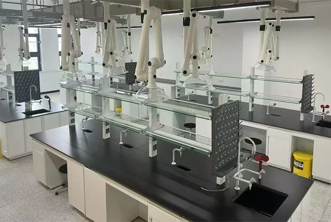 What Kind Of Equipment Should Be Used In School Laboratories?